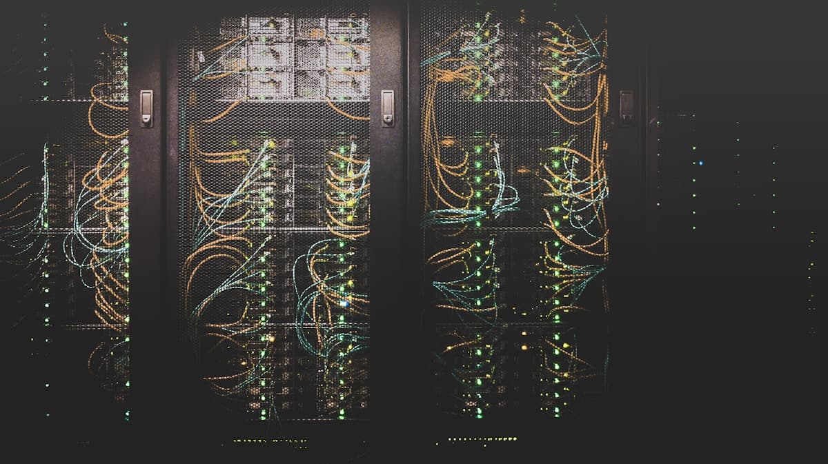 Network infrastructure supporting information sharing
